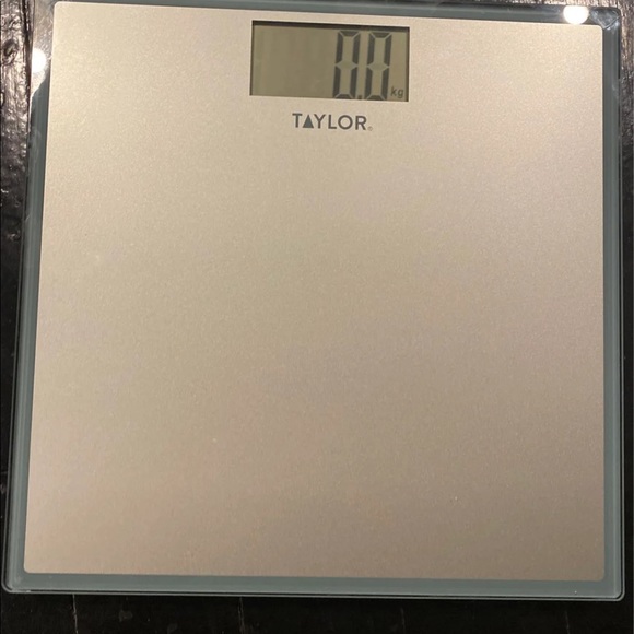 Weight scale - Picture 3 of 4